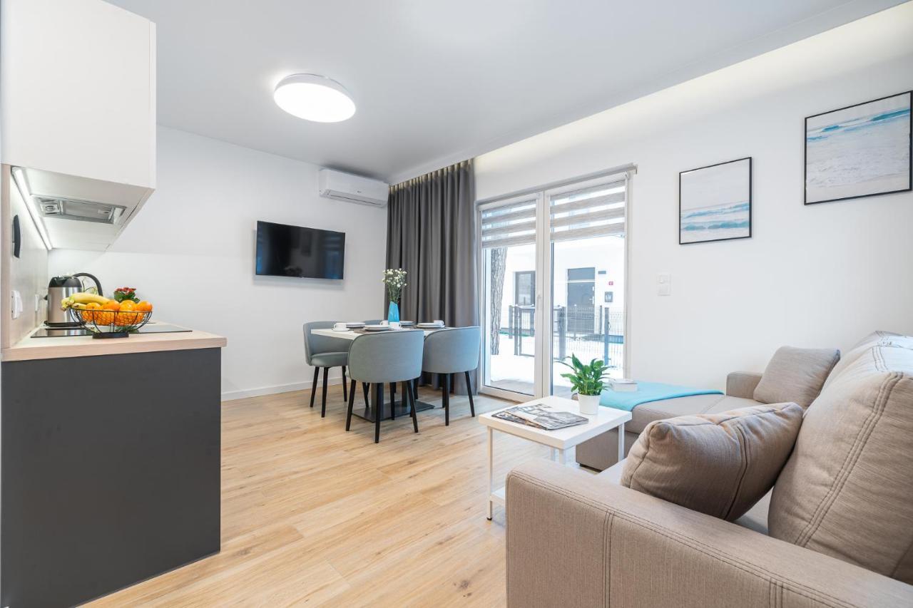 Апартаменти Apartament Horizon Park 4C Дзівнувек Екстер'єр фото